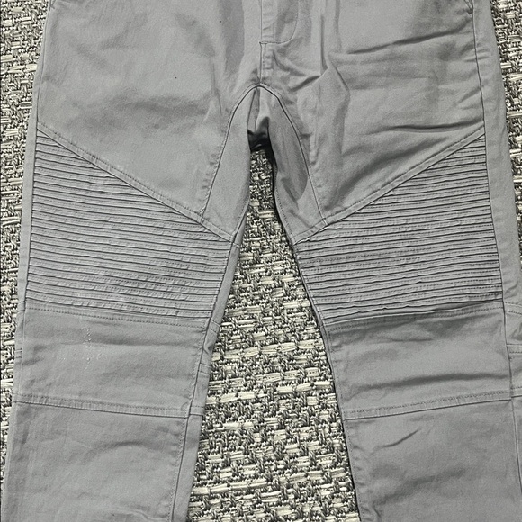 Urban Heritage | Men’s Medium Grey Joggers - Picture 4 of 14